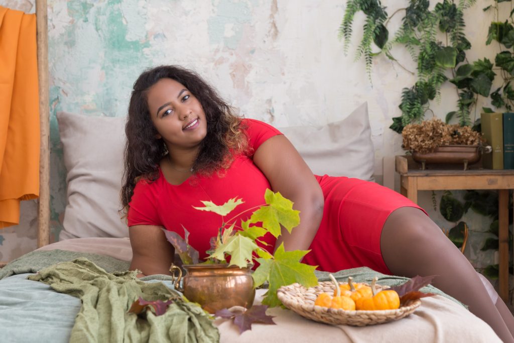 Baltimore, MD 3 beautiful latinos dark skinned girl in a red dress 2023 11 27 05 01 43 utc